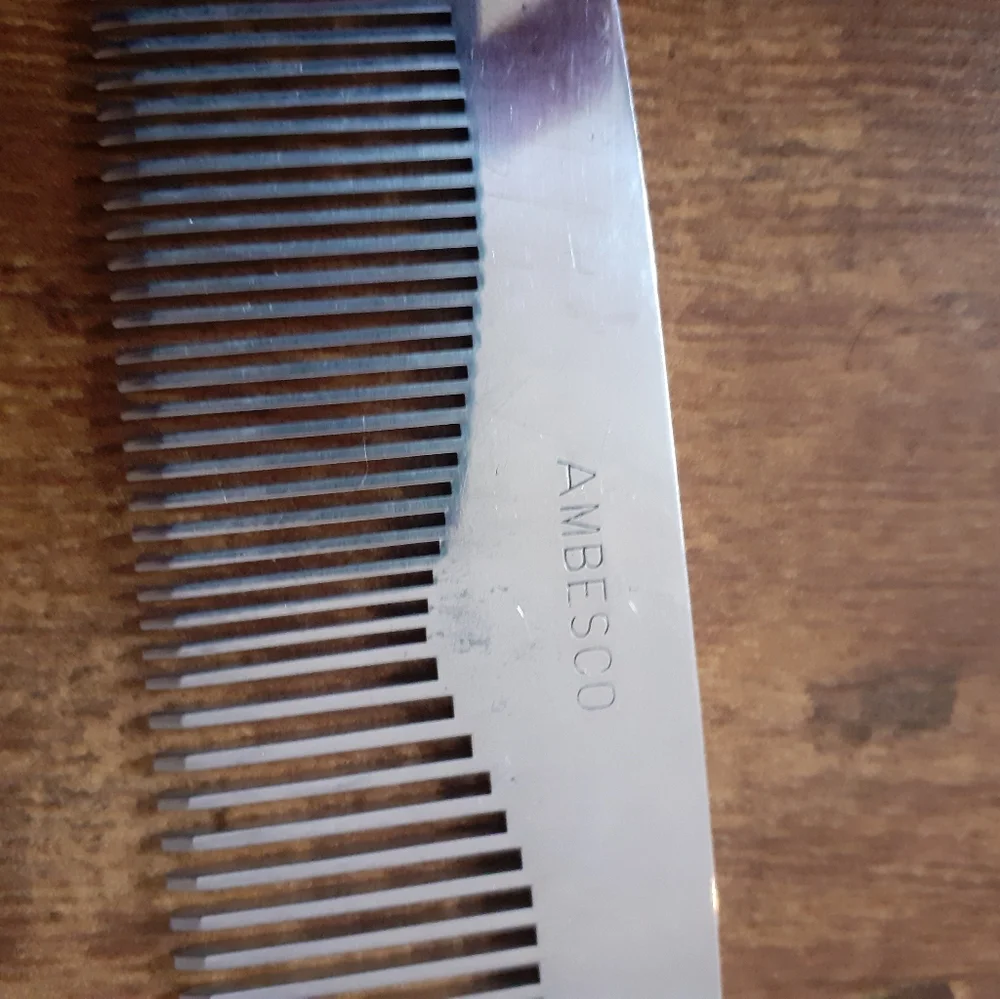 Ambesco Stainless Steel cutting metal pet comb